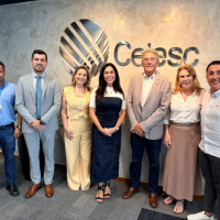 Geovania de Sá articula soluções para regularização de energia em áreas da APA da Baleia Franca