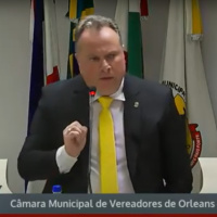 Presidente da Câmara de Orleans promove reunião para encerrar crise no Legislativo