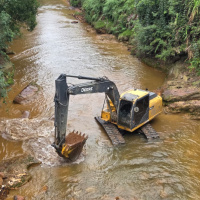 Urussanga reforça limpeza de rios e drenagens para prevenir alagamentos