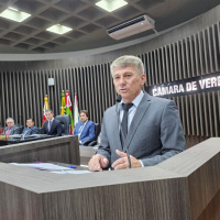 Câmara de Araranguá tem sessão marcada por discussão entre vereadores