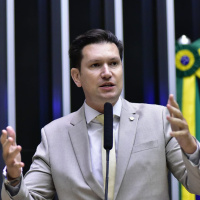 Gilson Marques lança pré-candidatura ao Senado durante encontro do Partido NOVO em Florianópolis
