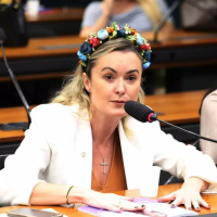 Câmara derruba MP do governo que previa alternativas ao aumento do IOF