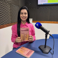 Professora de Lauro Müller lança livro e compartilha experiência de fé e superação