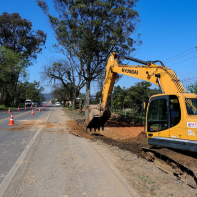 Rádio Cruz De Malta Am 830