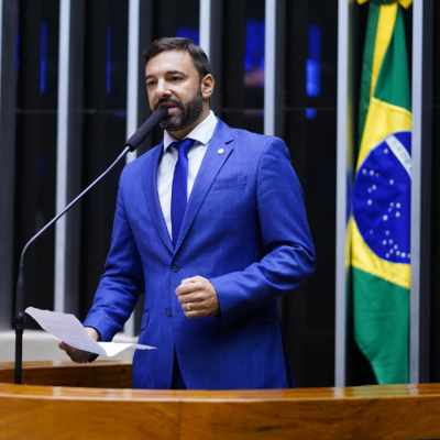 Rádio Cruz De Malta Am 830