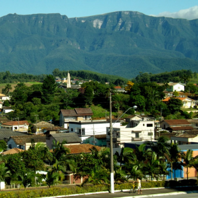 Rádio Cruz De Malta Am 830