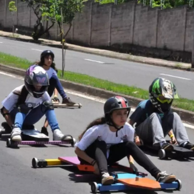 Rádio Cruz De Malta Am 830