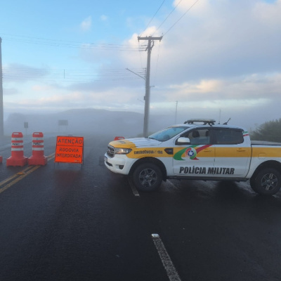 Rádio Cruz De Malta Am 830