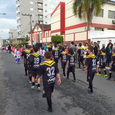 Rádio Cruz De Malta Am 830