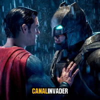 Batman vs Superman | INVADER ⚡