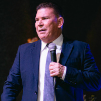 Enxergando e vivendo a autoridade da Palavra - Pr Eli Parreira