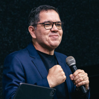 Thiago Samico - Somos como Jesus é.