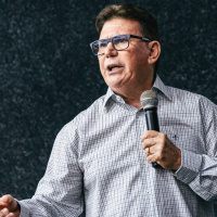 Pr. Eli Parreira - Quando a fé está em Prova e a Vitória parece um desafio insuperável.