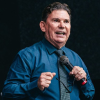 Pr Eli Parreira -Despertar o poder de Deus para obras maiores.