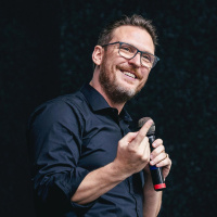 Daniel Parreira - Independente de qualquer coisa, cante no seu chuveiro