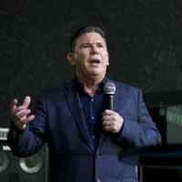 Segurança para os que servem a Deus - Pr Eli Parreira