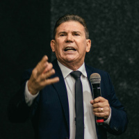 Uma fé mais forte que as nossas emoções - Pr Eli Parreira