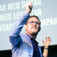 Você não pode ser apenas mais um neste mundo - Pr. Daniel Parreira