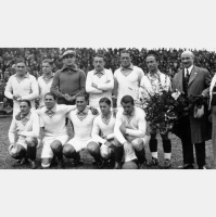 Futebolítico #21 - De capitão de França a tenente de Hitler