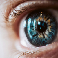 Blefaroplastia: cirurgia das pálpebras vai além da estética e pode melhorar a visão