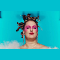 Alice Caymmi revisita obra de Dorival Caymmi em novo álbum com influência latina