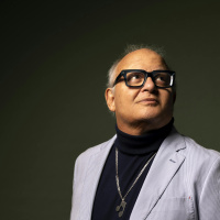 Guilherme Arantes celebra 50 anos de carreira com novo disco e turnê: Componho para a posteridade