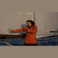 Brasileira mais jovem do mundo a cruzar sozinha Passagem Noroeste teve barco invadido por urso polar