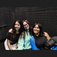 África: Lavínia, Verônica e Júlia