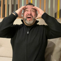 SUA VIDA ESTA UM VERDADEIRO CAOS