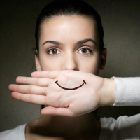 Pare de fingir que você não sente...