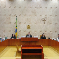 Pedido de vista mantém suspenso o indulto de Natal editado pelo presidente Temer