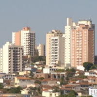 Preço anunciado do aluguel residencial sobe menos que a inflação, diz FipeZap