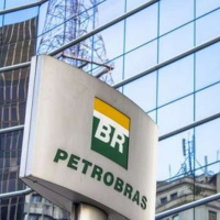 Petrobras corta preço da gasolina na refinaria pelo 2º dia seguido