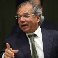 Paulo Guedes faz giro institucional com chefes do Senado e Câmara dos deputados 
