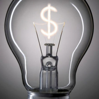 Os clientes de companhias de energia elétrica já estão pagando mais caro pelo uso da luz. 