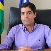 DEM ainda não decidiu se vai compor base de Bolsonaro, diz ACM Neto