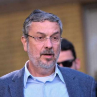 Palocci poderá cumprir pena em prisão domiciliar com tornozeleira