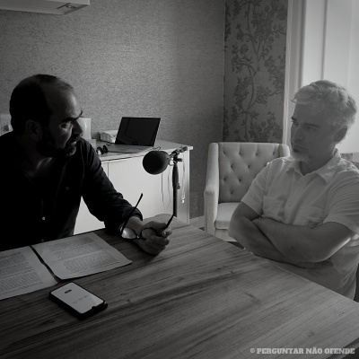 Perguntar Não Ofende