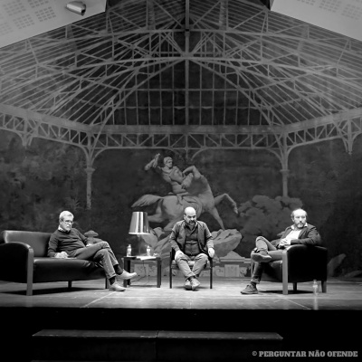 Perguntar Não Ofende