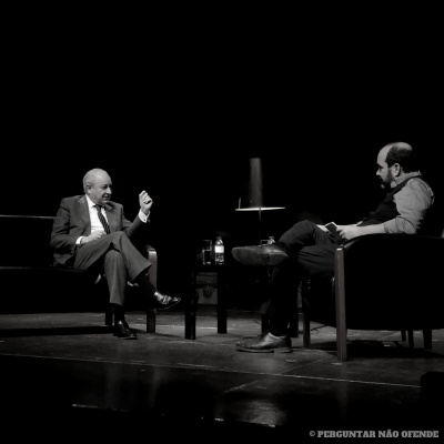 Perguntar Não Ofende