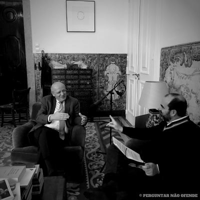 Perguntar Não Ofende