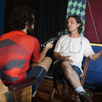 Nado em companhia de seus inventos - teaser