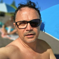 Ep. 343 - Trump e a lista, I.A. e enxaquecas, o papa e o bafo...