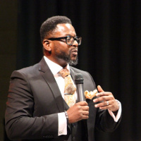 Episode 09: The Opening of Gates