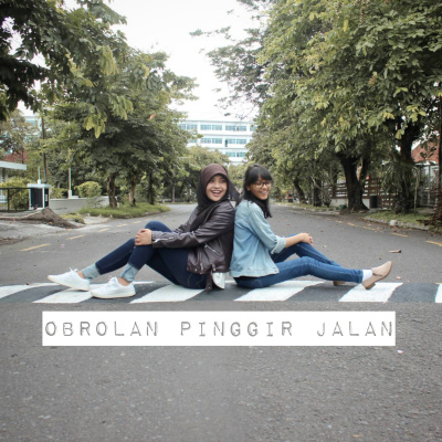 Obrolan Pinggir Jalan