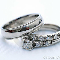 Age Gaps in Married Couples Affect Marital Satisfaction (Podcast)