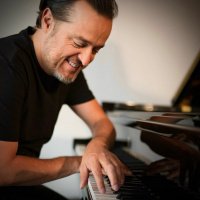 Sounds Heal Podcast with Paul Cardall and Natalie Brown