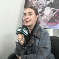 Fans entrevistan a Ela Taubert: Karol G fue la primera artista en apoyarme