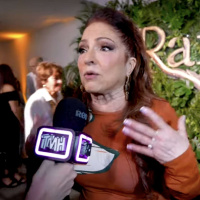  Gloria y Emilio Estefan presentan su disco RAÍCES: El disco es una carta de amor del uno al otro