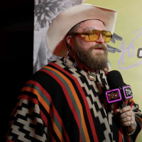 Entrevista a Teddy Swims: Voy a tener un hijo y estoy muy concentrado en eso